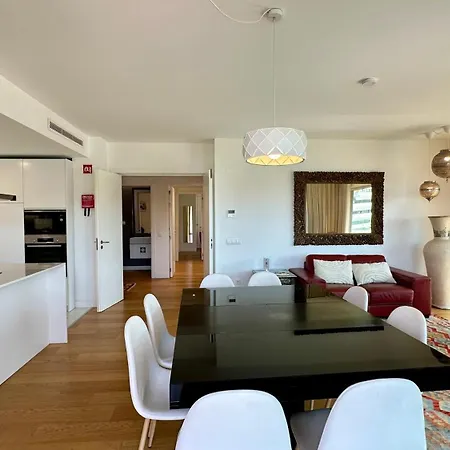 Prime - Shared Pool - 6 Guests - Appartement
