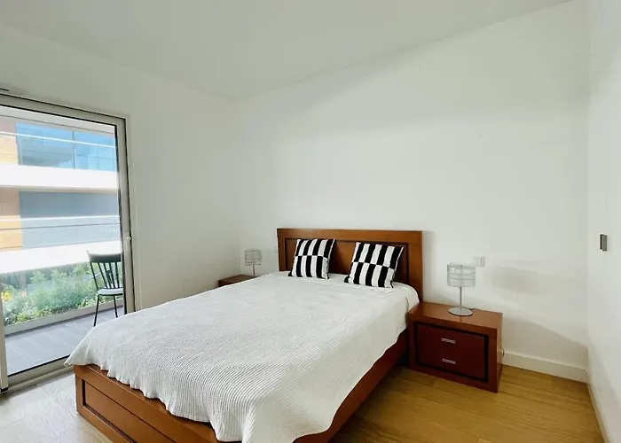 Prime - Shared Pool - 6 Guests - Albufeira * Албуфейра